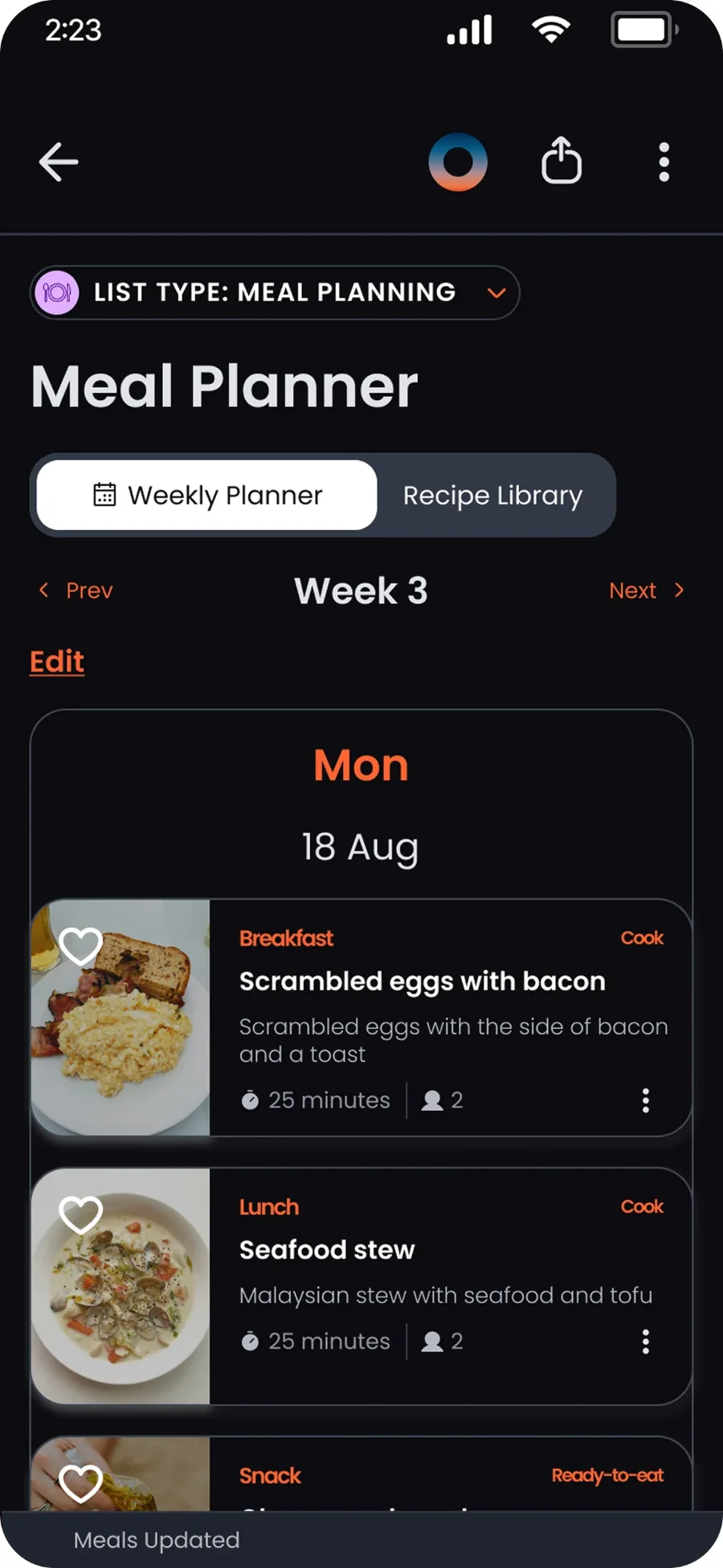Weekly meal planner with breakfast and lunch for Monday